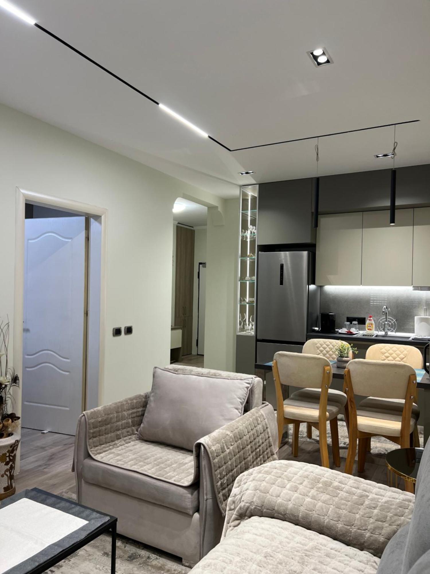 Center View Luxury Apartment Tirana Eksteriør billede